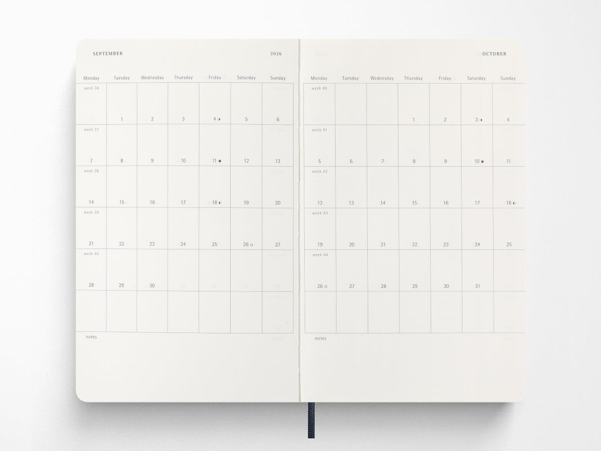 Moleskine 2027 Daily Planner - Sapphire Blue Hardcover