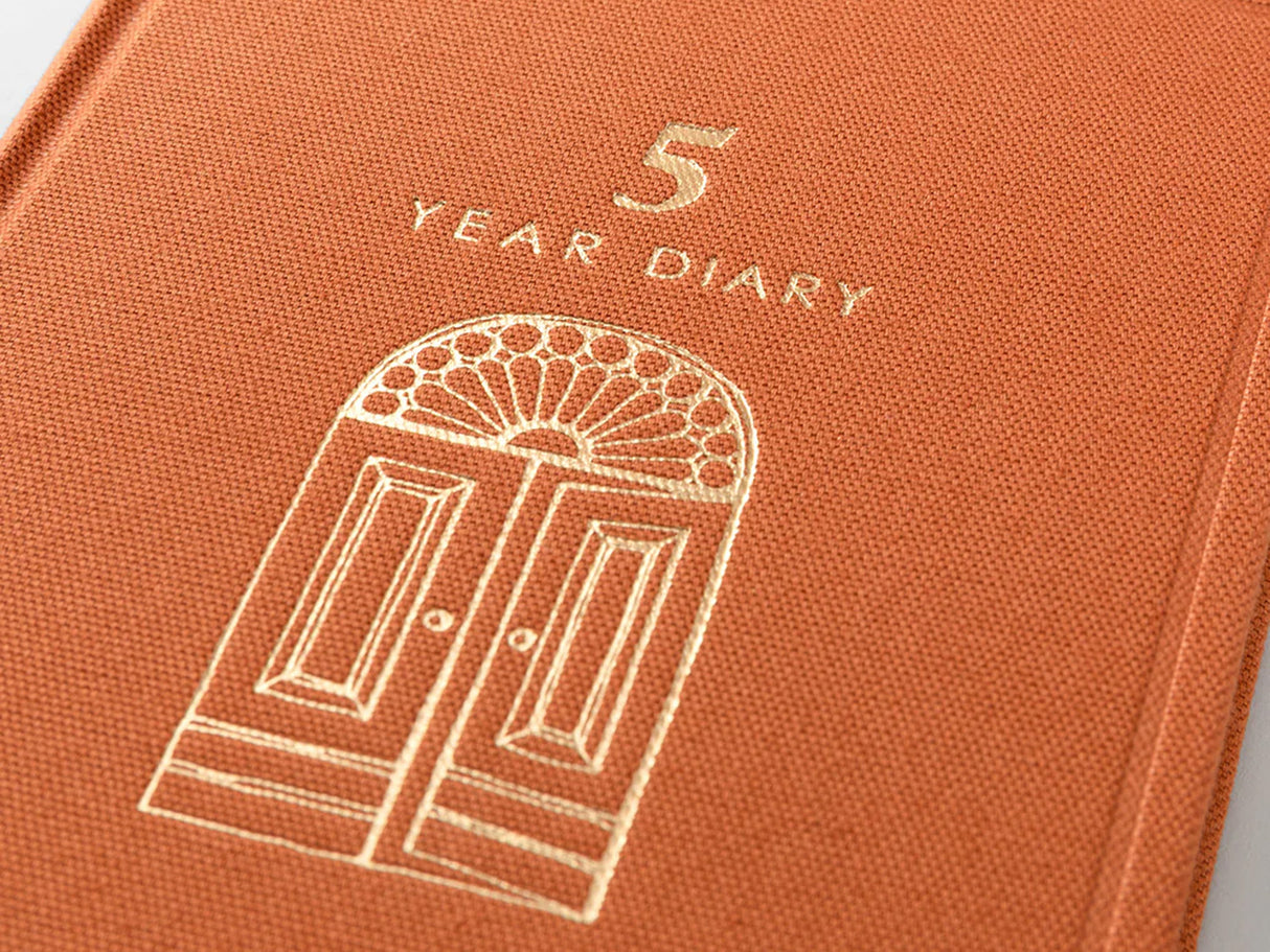 Midori 5 Year Diary Mini Gate - Red