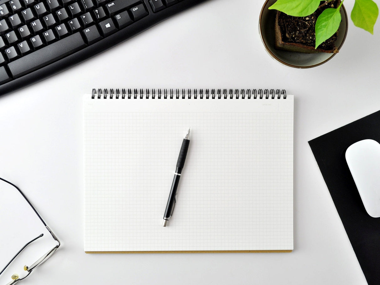 Maruman Mnemosyne Notebook N182A - A5 Grid