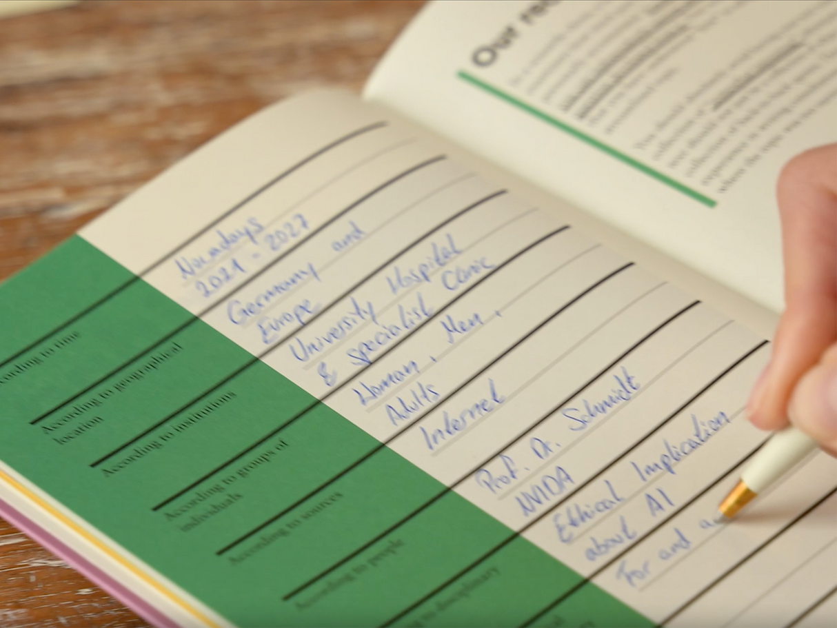 Leuchtturm 1917 Thesis Journal - Forest Green