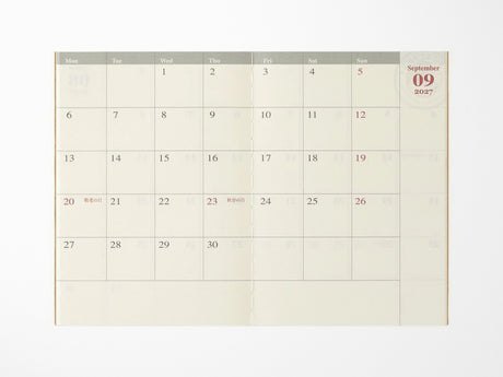 TRAVELER'S Notebook 2027 Monthly - Passport Size