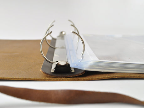 Woodsman Soft Leather 3 Ring Binder